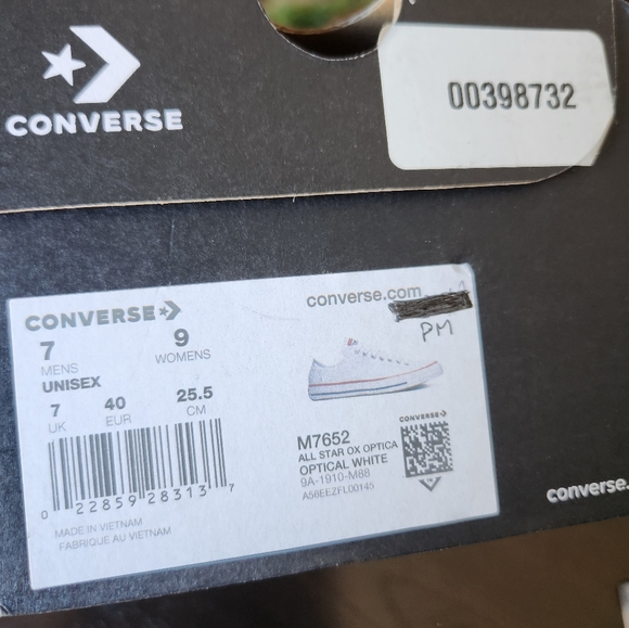 Bridal Converse Size 9 - Brand New - Picture 7 of 7